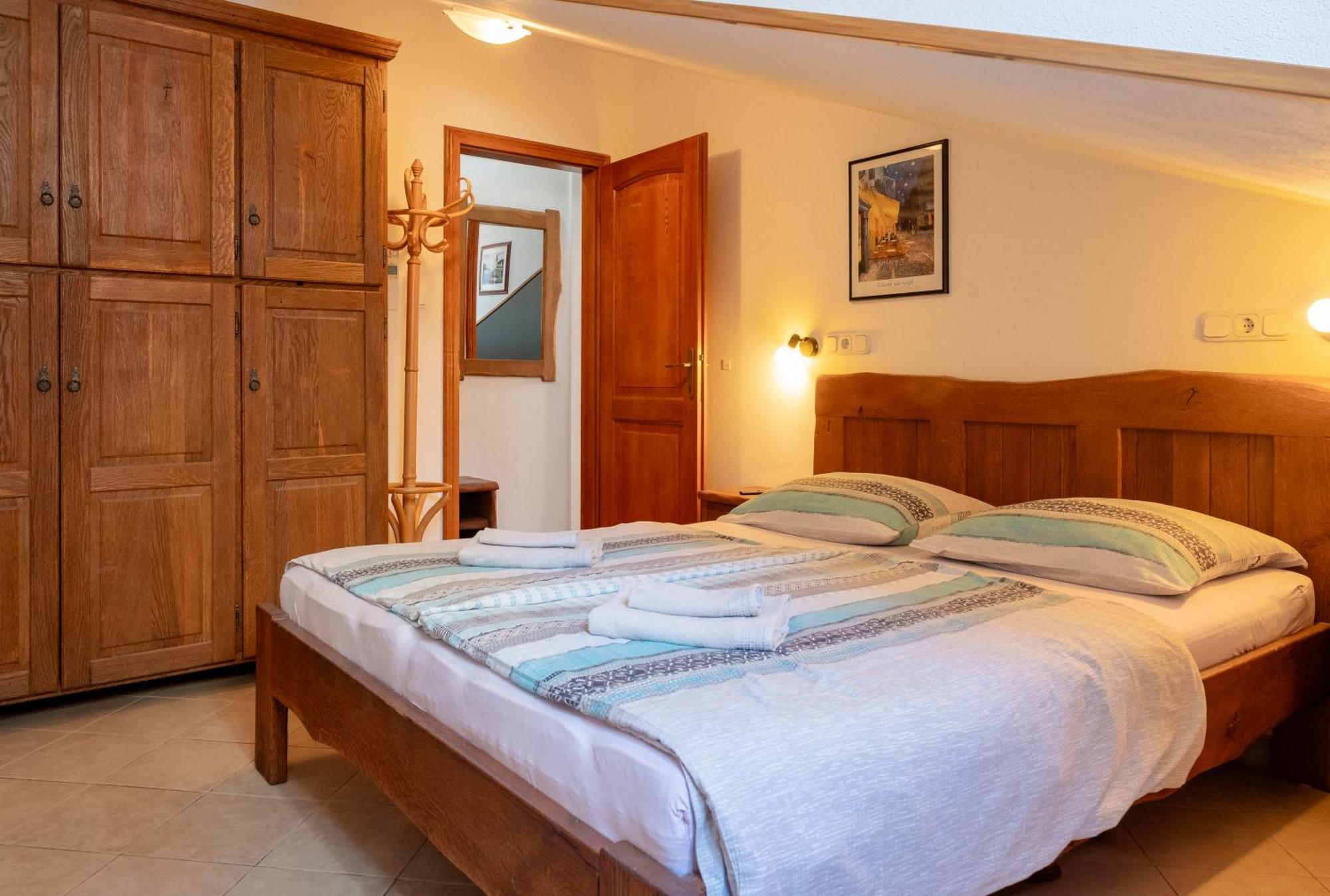 Hinterreiter Apartment *